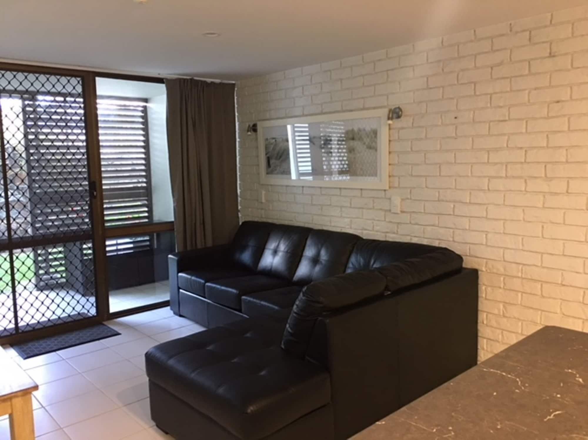 קלונדרה Merrima Court Holidays מראה חיצוני תמונה