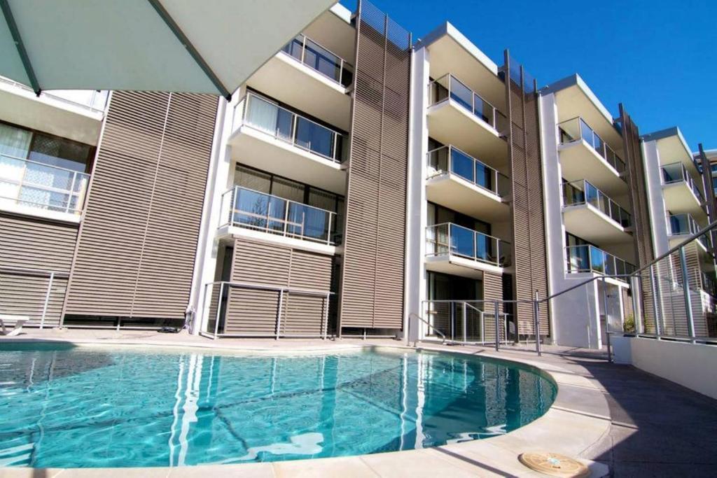 קלונדרה Merrima Court Holidays מראה חיצוני תמונה